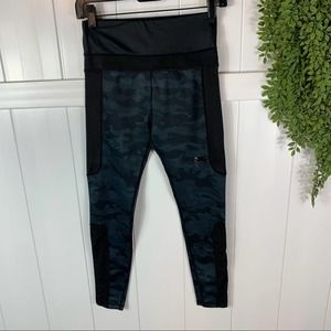 Venum Black Blue Leggings Womens Size Small UFC